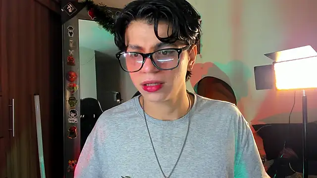 Snapshot of marckalexis chatting on March 1, 2026, 11:34 am marckalexis online show from March 1, 2026, 11:34 am