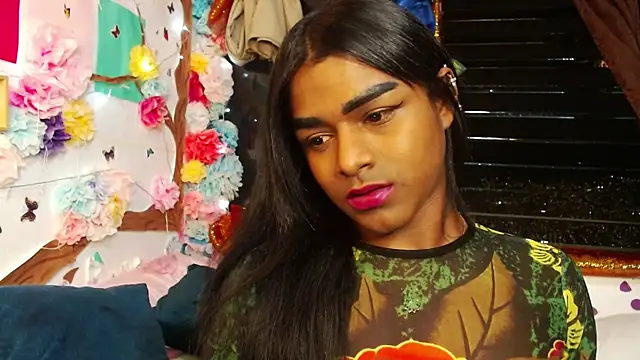 Karly coffe online show from December 16, 2024, 3:51 am