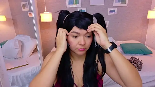 Snapshot of Cuckold_lover69 chatting on September 18, 2025, 1:24 pm Cuckold lover69 online show from September 18, 2025, 1:24 pm