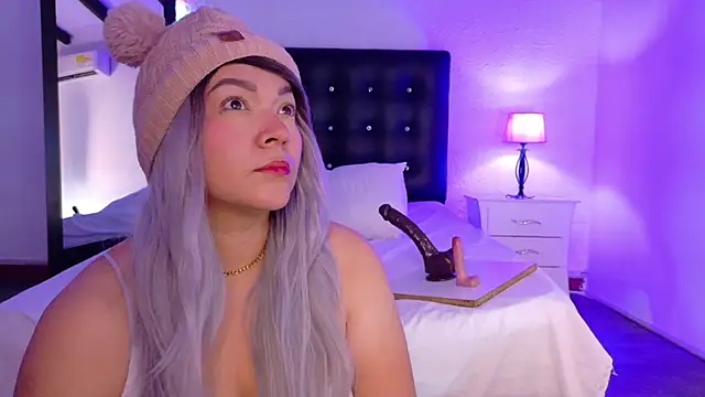 Cuckold lover69 online show from December 17, 2025, 1:39 pm