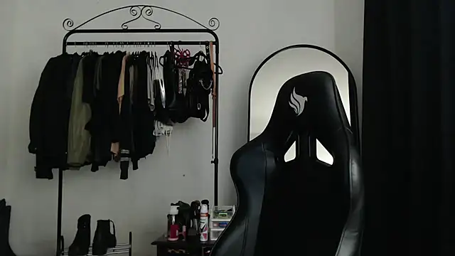 Snapshot of marisilva_br chatting on February 6, 2025, 11:48 pm marisilva br online show from February 6, 2025, 11:48 pm