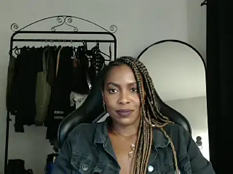 Snapshot of marisilva_br chatting on March 8, 2025, 12:11 am marisilva br online show from March 8, 2025, 12:11 am