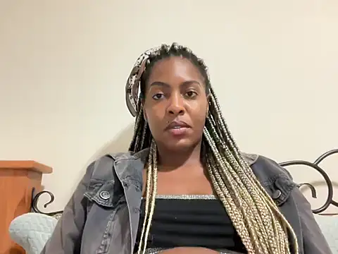 Snapshot of marisilva_br chatting on September 24, 2025, 12:36 am marisilva br online show from September 24, 2025, 12:36 am