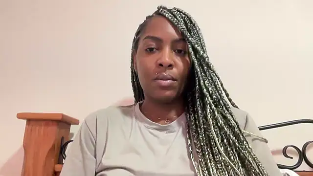 marisilva br online show from October 16, 2025, 4:19 pm