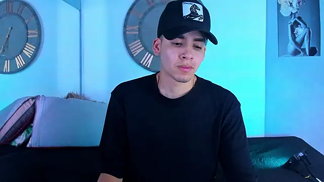 Mike 0233  online show from January 5, 2025, 4:47 am