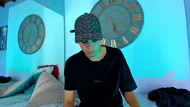 Mike 0233  online show from January 19, 2025, 7:57 am