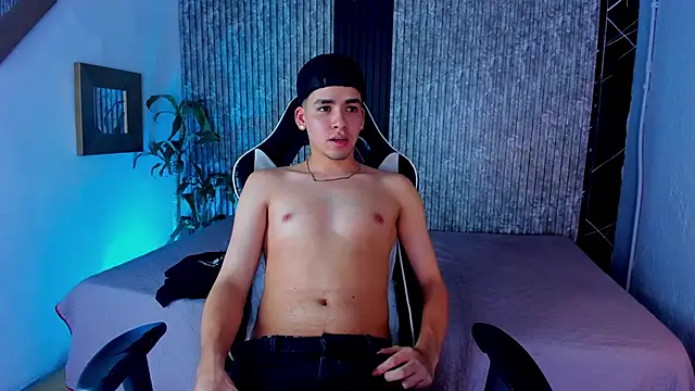 Mike 0233  online show from September 13, 2025, 4:45 am