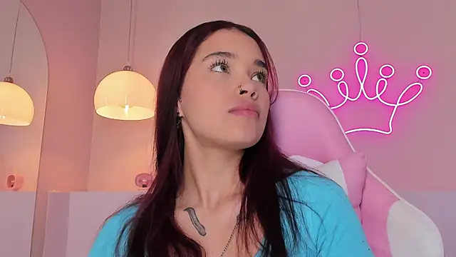 violeth hill online show from February 15, 2025, 8:33 pm