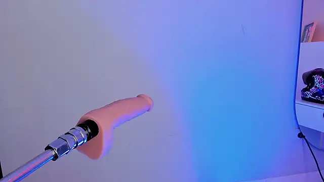 violeth hill online show from March 9, 2025, 7:59 pm