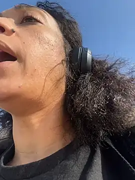 starrynikki online show from January 4, 2025, 7:55 pm