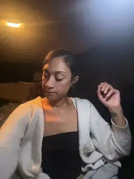 starrynikki online show from February 1, 2025, 4:46 am