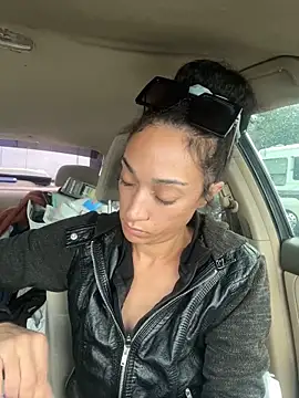 starrynikki online show from February 12, 2025, 9:11 pm