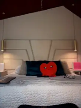 Snapshot of Miss_ary chatting on March 24, 2026, 11:37 am Miss ary online show from March 24, 2026, 11:37 am