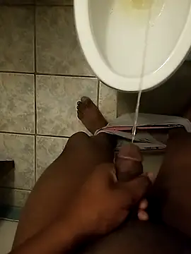 Snapshot of tfreakyy chatting on November 4, 2025, 7:40 am tfreakyy online show from November 4, 2025, 7:40 am