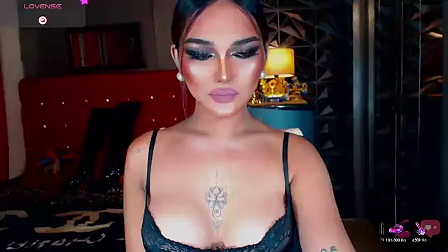 Snapshot of NatalyaFox chatting on December 21, 2025, 8:32 am NatalyaFox online show from December 21, 2025, 8:32 am