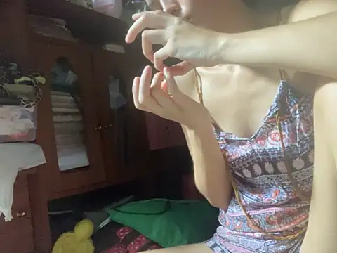 Snapshot of lilithanderson chatting on October 5, 2025, 8:51 pm lilithanderson online show from October 5, 2025, 8:51 pm