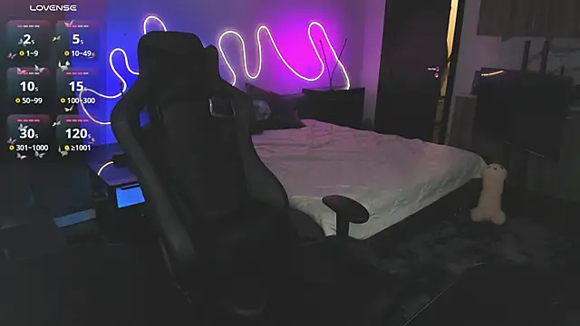 Brad Maloney online show from November 4, 2025, 6:29 pm