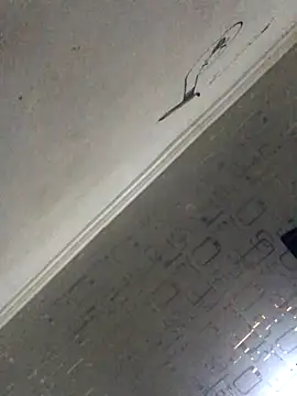 MixedItem online show from October 20, 2025, 10:49 am