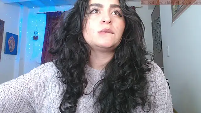 Snapshot of Marci_owo chatting on January 14, 2026, 1:39 pm Marci owo online show from January 14, 2026, 1:39 pm