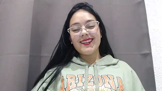 Snapshot of Alisha_99 chatting on November 26, 2025, 5:58 pm Alisha 99 online show from November 26, 2025, 5:58 pm