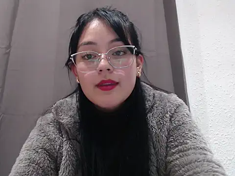 Snapshot of Alisha_99 chatting on November 29, 2025, 8:01 pm Alisha 99 online show from November 29, 2025, 8:01 pm