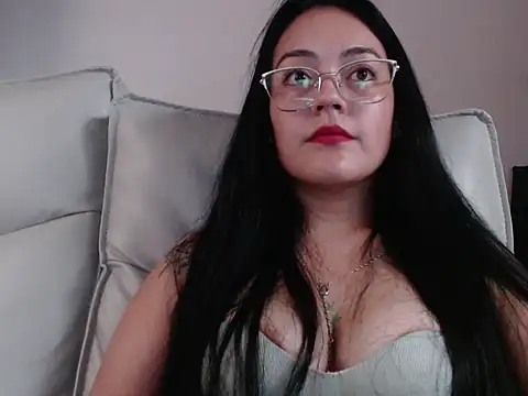 Snapshot of Alisha_99 chatting on January 5, 2026, 8:01 pm Alisha 99 online show from January 5, 2026, 8:01 pm