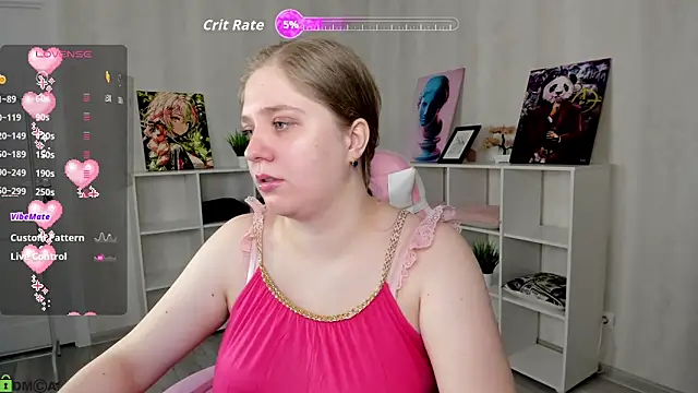 Snapshot of Megan_Violer chatting on February 12, 2026, 5:19 pm Megan Violer online show from February 12, 2026, 5:19 pm