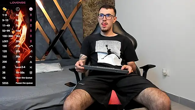 CodyWalkerR online show from January 16, 2025, 5:12 pm