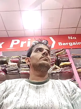 Snapshot of absoluteright chatting on November 11, 2025, 12:38 pm absoluteright online show from November 11, 2025, 12:38 pm