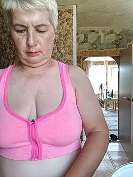 NicoleOlla online show from June 11, 2026, 4:54 am