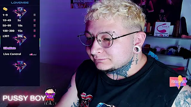 Snapshot of princeFtm chatting on February 20, 2026, 6:30 pm princeFtm online show from February 20, 2026, 6:30 pm