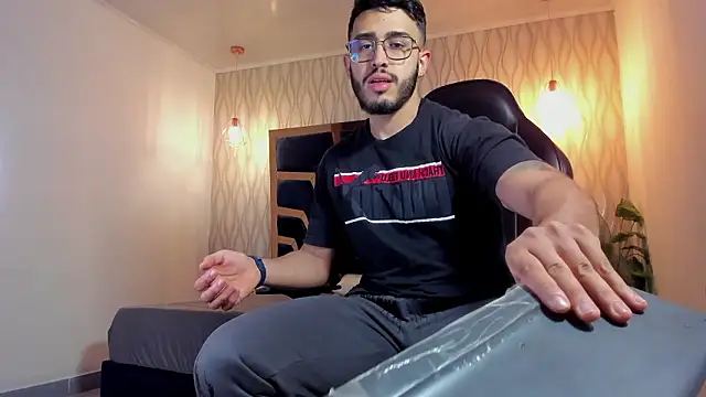 Liam Kleiin online show from March 21, 2026, 11:26 am