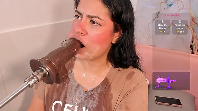 Snapshot of taylor_cupper chatting on February 7, 2026, 6:06 am taylor cupper online show from February 7, 2026, 6:06 am