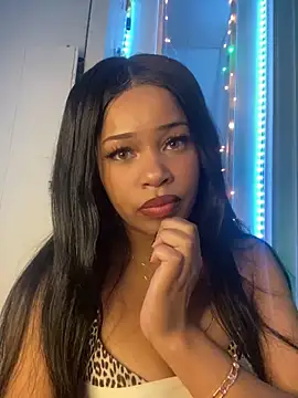 lovekaylaa online show from February 23, 2025, 6:07 am