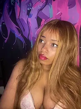 lovekaylaa online show from September 10, 2025, 4:12 am