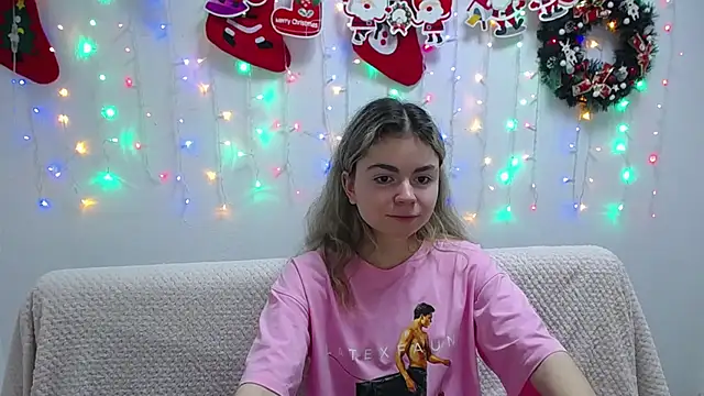 TinaRedly online show from January 9, 2025, 3:47 am