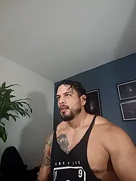 Snapshot of SilvaBranko chatting on November 5, 2025, 10:10 pm SilvaBranko online show from November 5, 2025, 10:10 pm