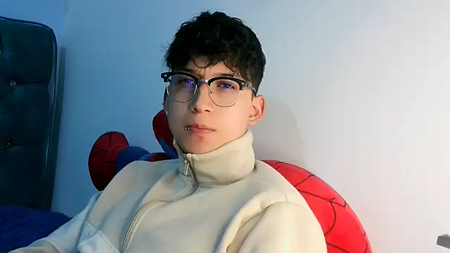  Thomas hot  online show from February 25, 2026, 2:10 am