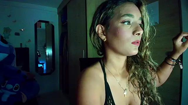 Snapshot of megan_collins96 chatting on April 20, 2026, 9:49 pm megan collins96 online show from April 20, 2026, 9:49 pm