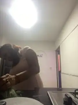 Snapshot of SWEET_LOVER01 chatting on March 10, 2026, 2:27 am SWEET LOVER01 online show from March 10, 2026, 2:27 am