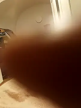 maleesa online show from November 6, 2025, 4:08 pm