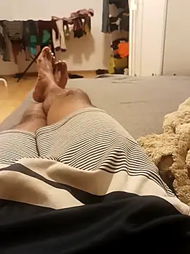 maleesa online show from April 16, 2026, 10:01 pm