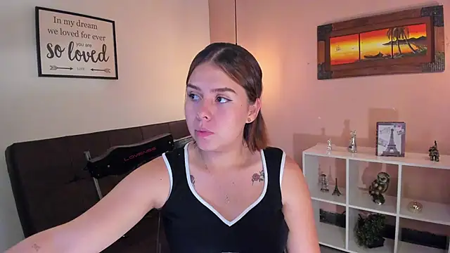 Snapshot of ArianaBaker chatting on February 18, 2025, 7:19 pm ArianaBaker online show from February 18, 2025, 7:19 pm