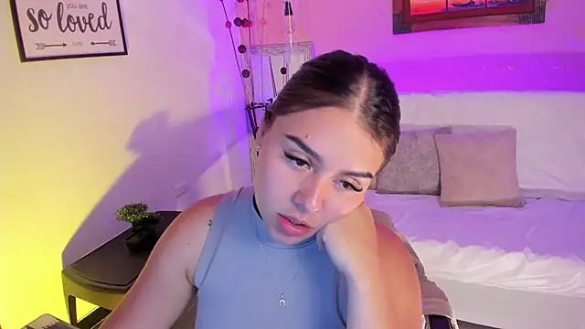 Snapshot of ArianaBaker chatting on October 18, 2025, 4:08 pm ArianaBaker online show from October 18, 2025, 4:08 pm