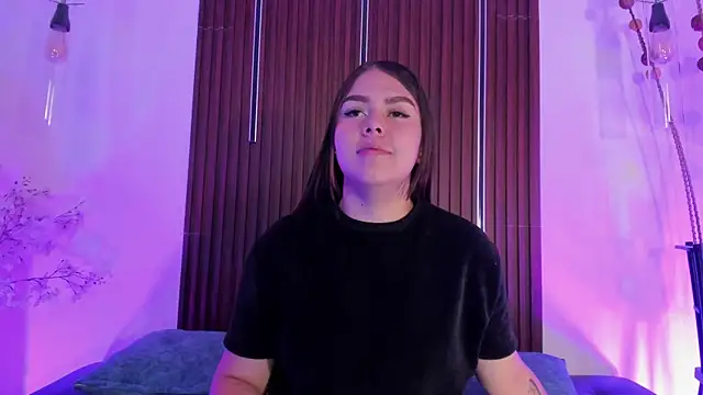 Snapshot of ArianaBaker chatting on January 9, 2026, 2:20 pm ArianaBaker online show from January 9, 2026, 2:20 pm