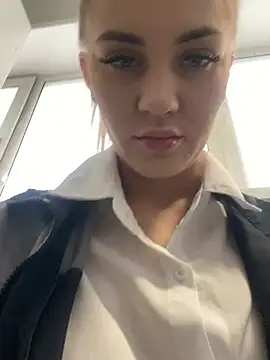 DreamGirl-777 online show from March 19, 2025, 3:30 am