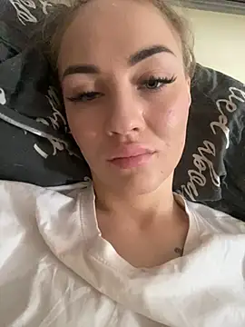 DreamGirl-777 online show from March 20, 2025, 9:26 am