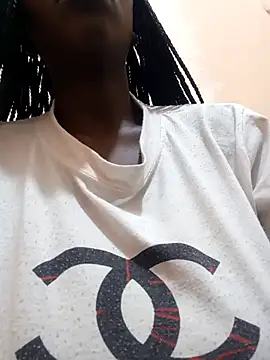 Swirly blac online show from October 18, 2025, 5:32 am