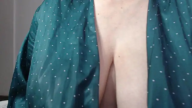 missdaniels online show from September 15, 2025, 5:57 pm