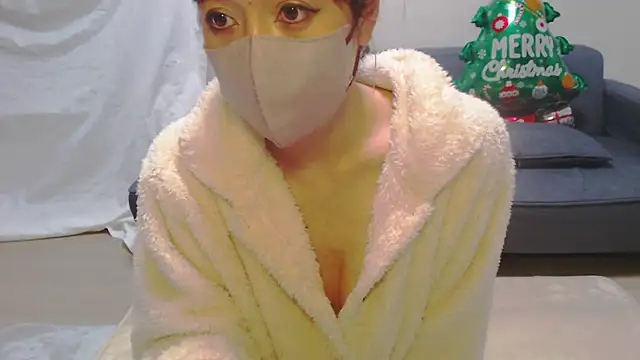 Snapshot of yooooo-chandesu chatting on December 3, 2024, 1:32 pm yooooo-chandesu online show from December 3, 2024, 1:32 pm